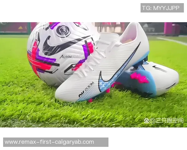 足球明星们的精彩瞬间足球鞋带你领略他们的风采与技巧