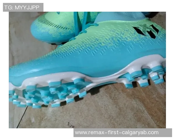 足球明星身高与鞋码揭秘你知道他们的秘密武器是什么吗