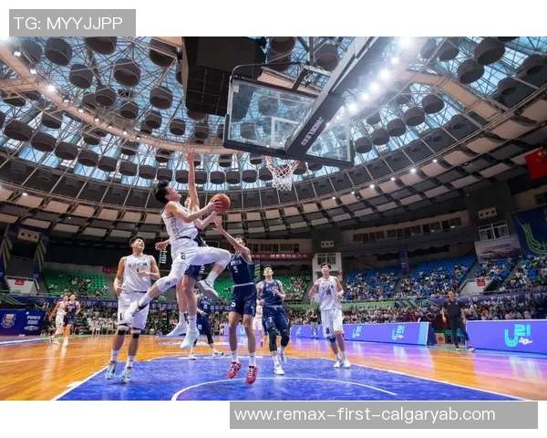 重庆篮球队与上海篮球队赛后复盘分析及战术意识探讨